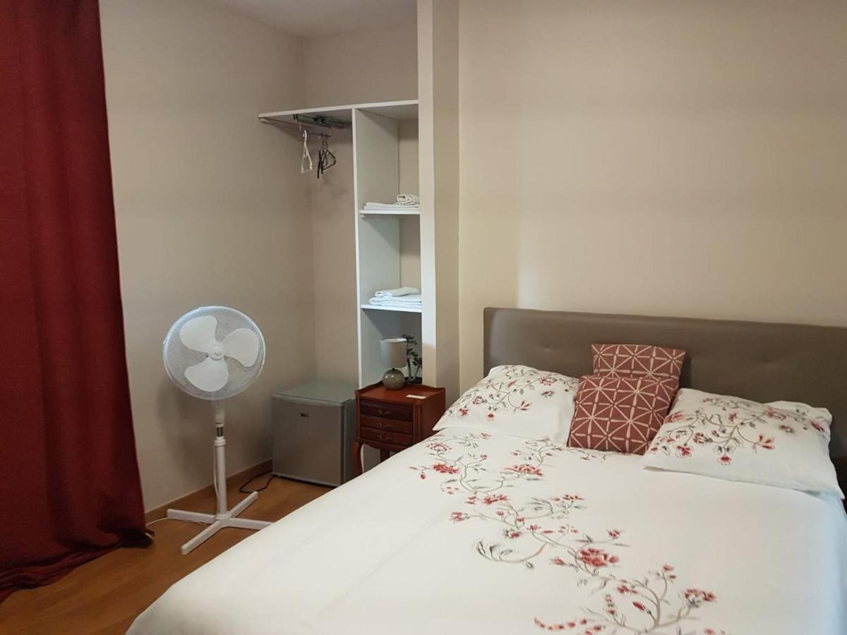 Hameau Des Essarts Bed & Breakfast Grand-Couronne ภายนอก รูปภาพ